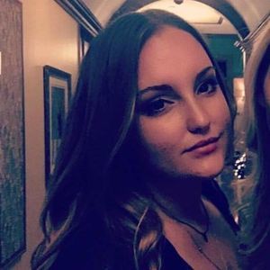 Meet your Posher, Chelsie